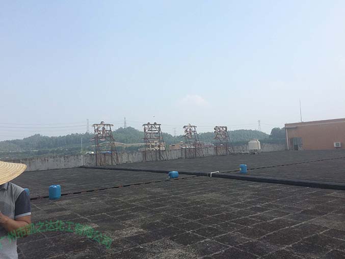 東輝服裝水(shui)循環系統除垢(gou)